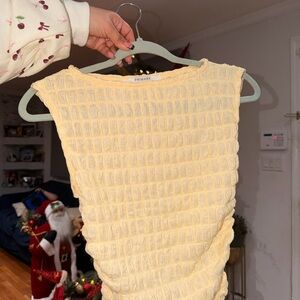 Light Yellow Textured Sleeveless Blouse